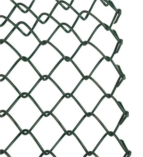 سياج شبكي مطلي بـ PVC على شكل معين